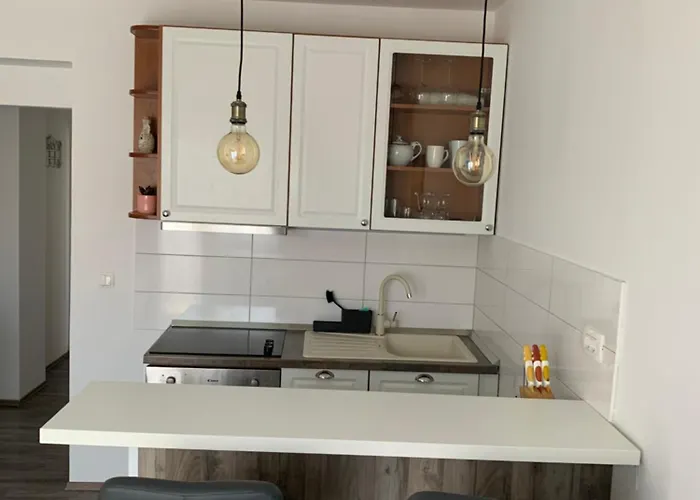 Marci 2 With Parking Place *